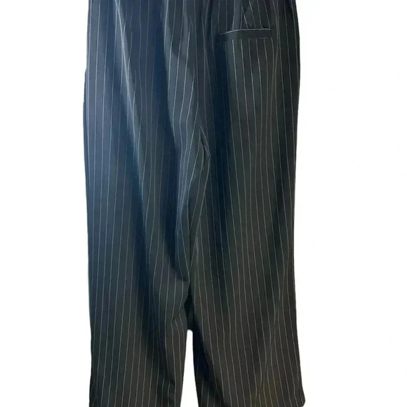 3/$20. Trousers C’est Moi pants woman’s stripe wide leg sm black palazzo style - Picture 1 of 7
